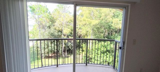 4 of 24 - 1000 Crestwood Court S #1008, Royal Palm Beach, FL