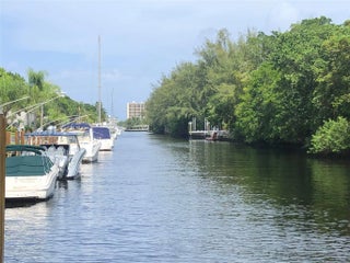 Photo of Listing #F10543097