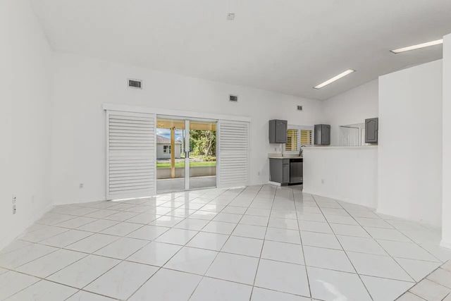 4 of 23 - 1126 Sw Calmar Avenue, Port St. Lucie, FL