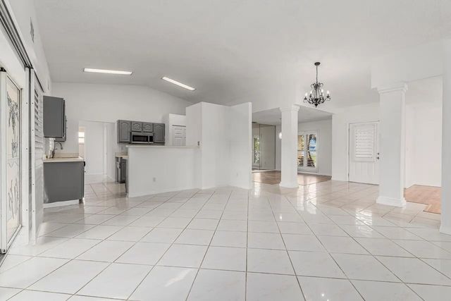 5 of 23 - 1126 Sw Calmar Avenue, Port St. Lucie, FL