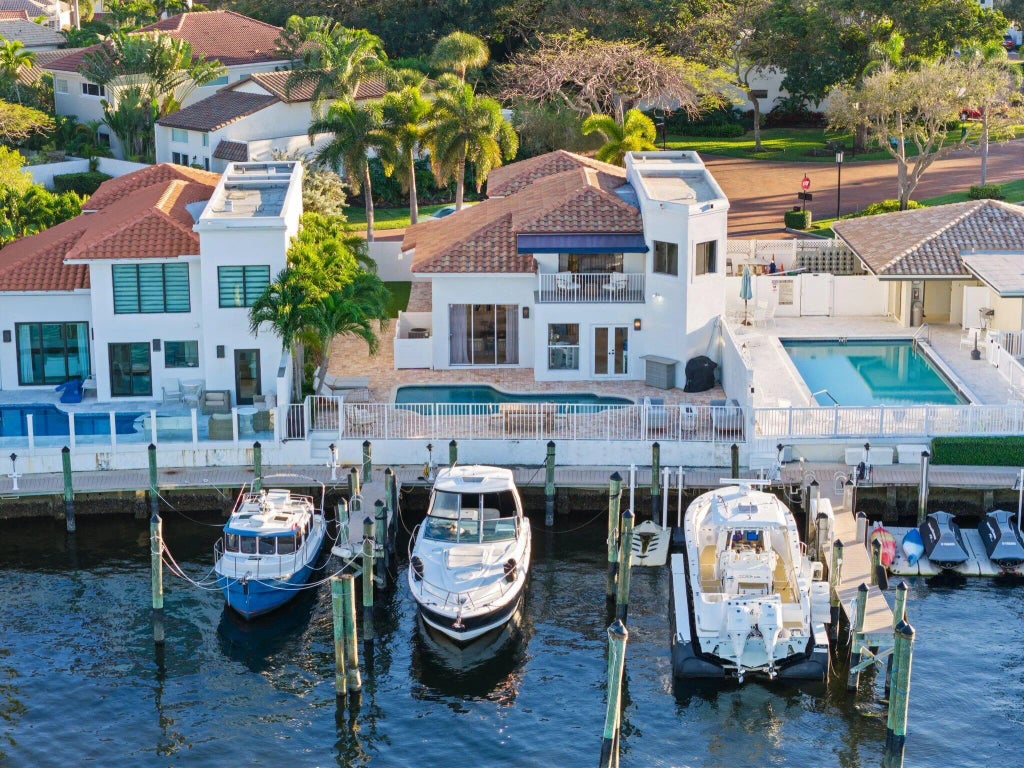 483 Pelican Way, Delray Beach