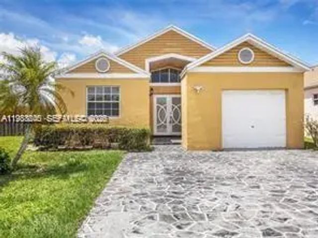 9957 W Elm Lane, Miramar