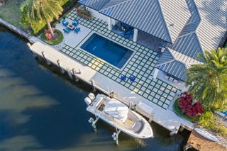 Photo of Listing #F10543530