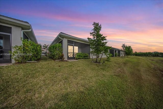 2 of 36 - 1074 Enbrook Loop, Naples, FL