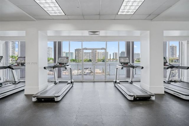 2 of 50 - 18021 Biscayne Boulevard #304, Aventura, FL