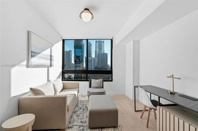 3 of 33 - 225 N Miami Avenue #1405, Miami, FL