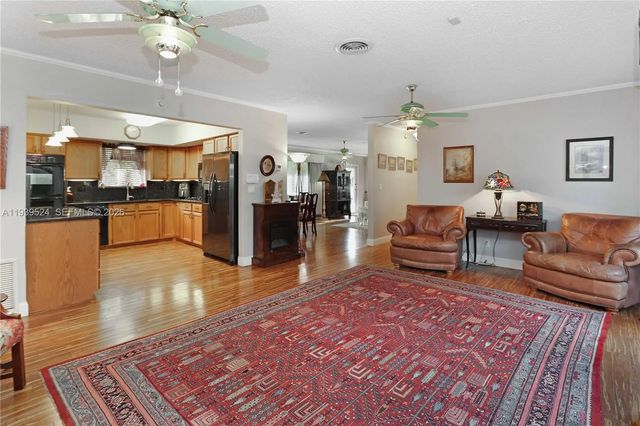 2 of 33 - 1412 Hollywood Boulevard, Hollywood, FL