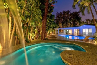 Photo of Listing #F10542475