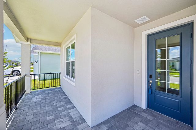 5 of 40 - 5621 Hampton Park Circle, Vero Beach, FL