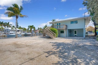 Photo of Listing #F10543646