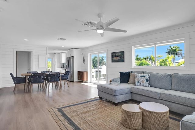 3 of 6 - 10999 Ave 3rd Avenue, Marathon, FL