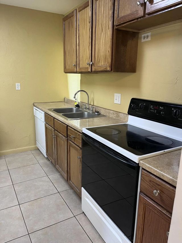 2 of 20 - 8141 Sw 24th Court #108, Davie, FL