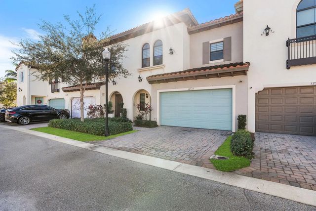12512 Nw 32 Manor #3, Sunrise