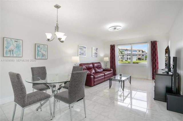 4 of 35 - 4801 Nw 34th Street #406, Lauderdale Lakes, FL