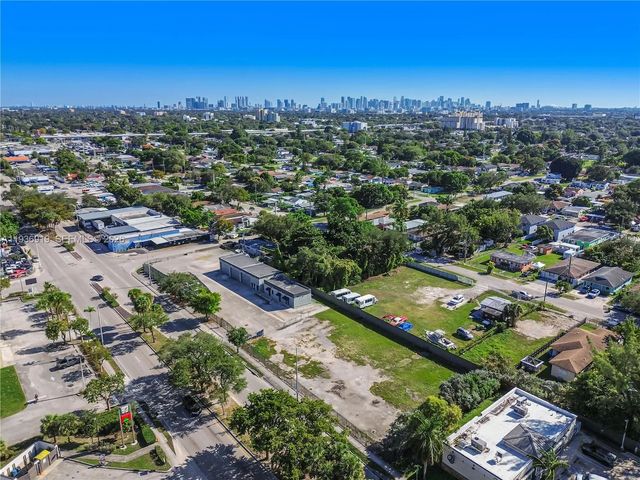 5 of 13 - 3130 Nw 62nd Street, Miami, FL