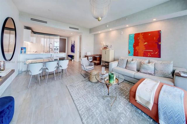 4 of 25 - 10201 Collins Avenue #804, Bal Harbour, FL