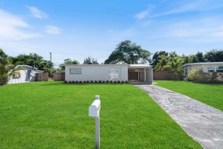 Photo of Listing #R11151844