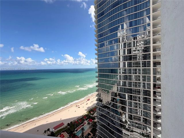 2 of 11 - 18001 Collins Avenue #2312, Sunny Isles Beach, FL