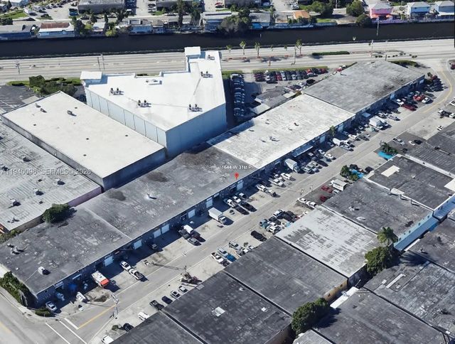 1644 W 31st Place, Hialeah