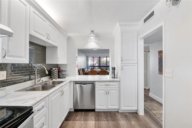 8437 Forest Hills Drive #203, Coral Springs