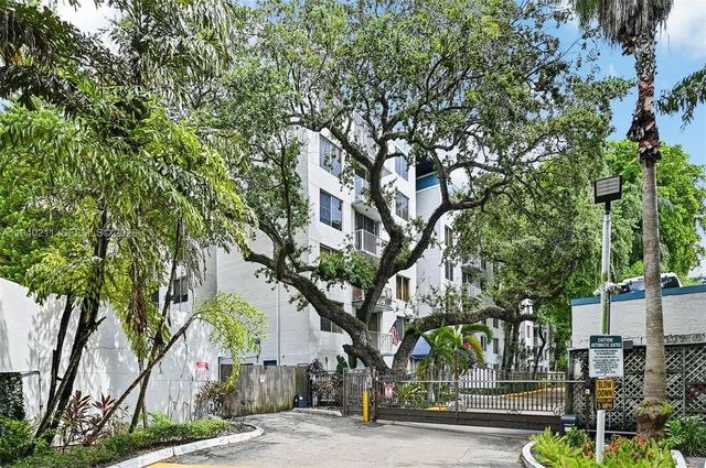 3 of 26 - 1740 N River Drive #614, Miami, FL