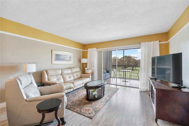 3 of 15 - 7847 Golf Circle Drive #309, Margate, FL