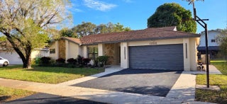 Photo of Listing #F10543956