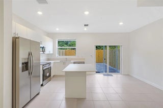 Photo of Listing #F10543978