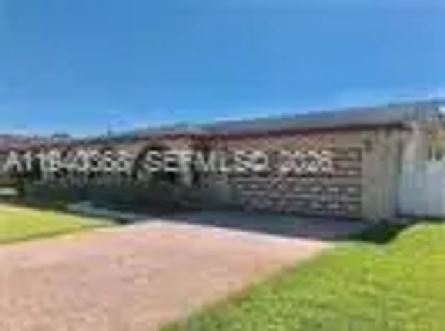 7460 Nw 15th Street, Plantation
