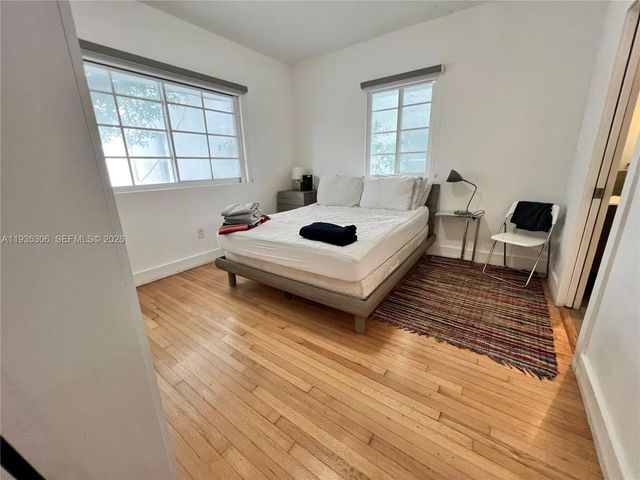 4 of 7 - 600 15th Street #10, Miami Beach, FL