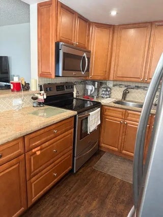 Photo of Listing #R11152034