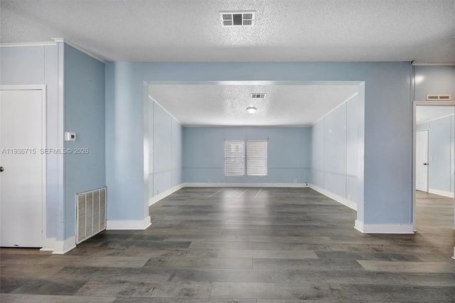 2 of 36 - 19800 Sw 180th Avenue #lot 222, Miami, FL