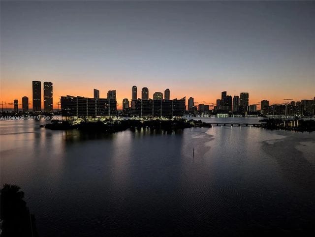 3300 Ne 188th Street #lph11, Aventura