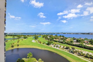 Photo of Listing #R11152104