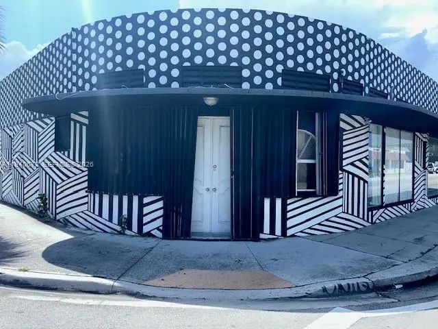 5600 Nw 7 Avenue, Miami
