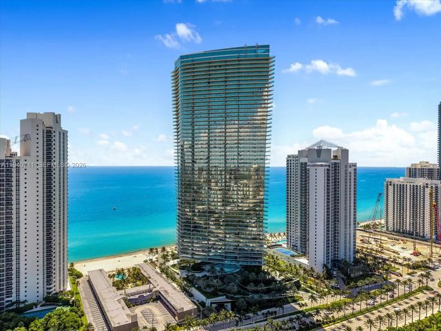 4 of 41 - 18975 Collins Avenue #302, Sunny Isles Beach, FL