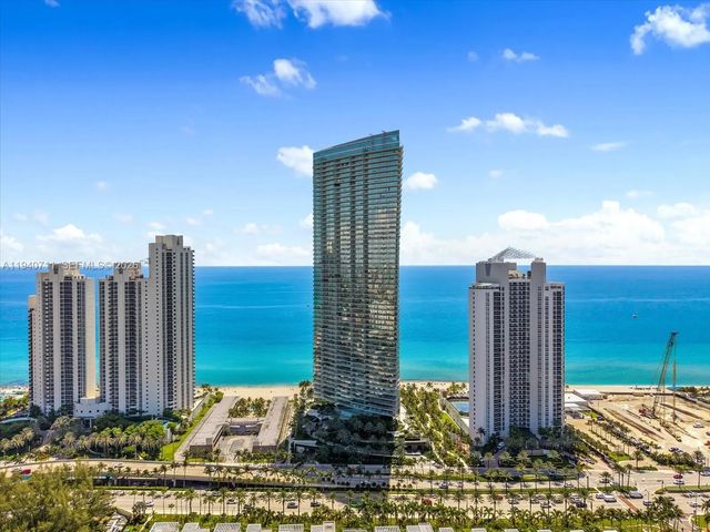 5 of 41 - 18975 Collins Avenue #302, Sunny Isles Beach, FL