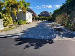 Photo of Listing #F10544093