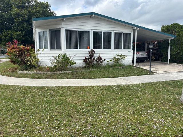 4 of 28 - 6503 Nw 34th Ave, Coconut Creek, FL