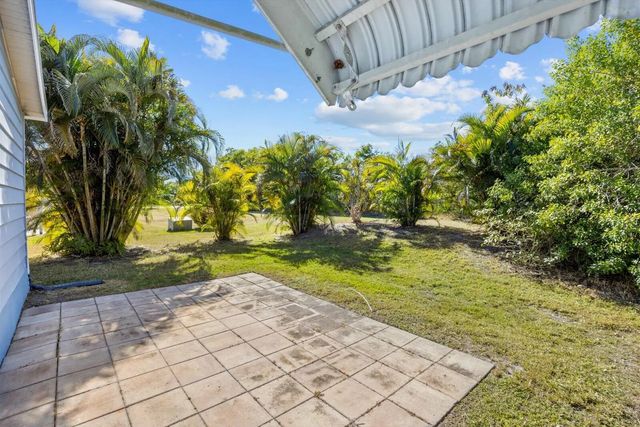 2 of 19 - 2969 Fiddlewood Circle, Port St. Lucie, FL
