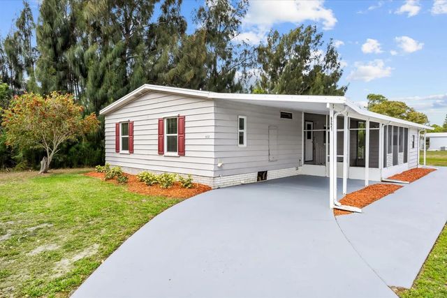 2 of 20 - 8221 Cinnamon Lane, Port St. Lucie, FL