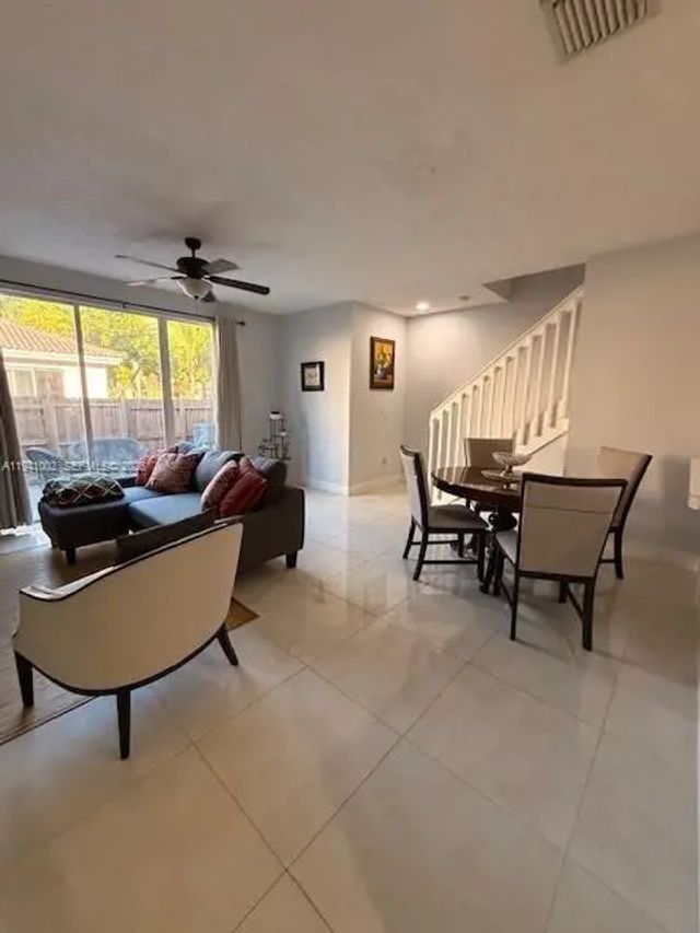 3 of 35 - 2279 Ne 42nd Circle, Homestead, FL