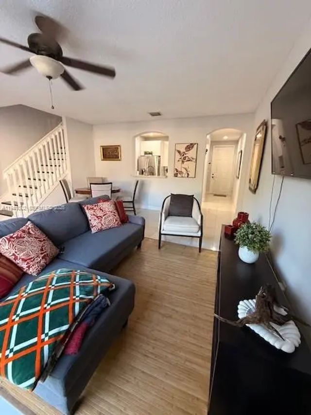 5 of 35 - 2279 Ne 42nd Circle, Homestead, FL