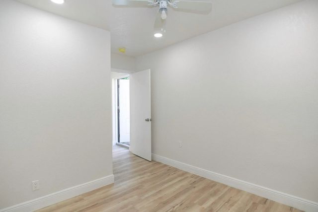 3 of 15 - 924 Nw 11th Court, Fort Lauderdale, FL