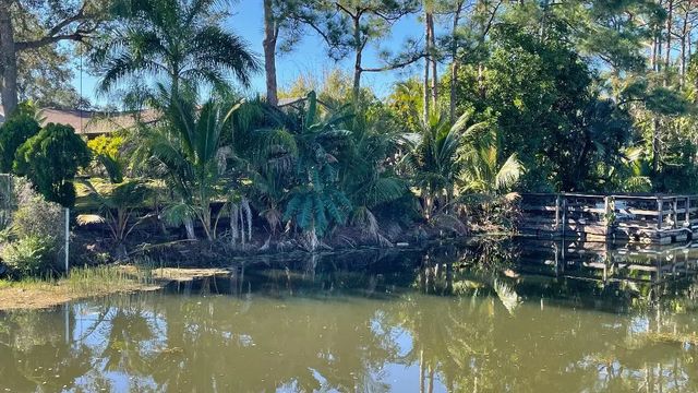 4 of 35 - 798 Nw Selvitz Road, Port St. Lucie, FL