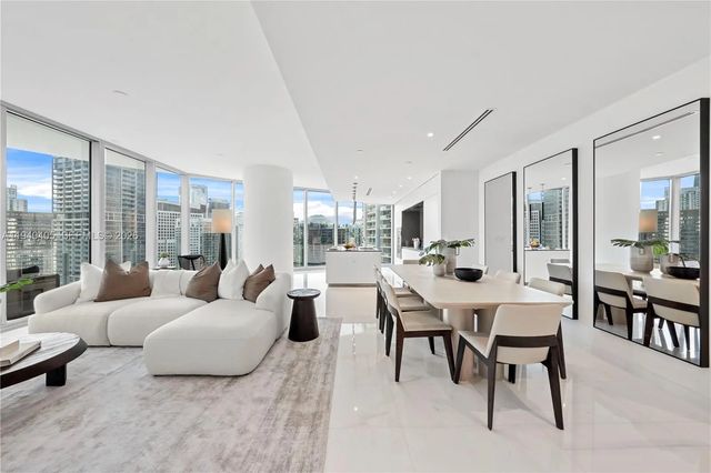 2 of 34 - 300 Biscayne Blvd Way #3407, Miami, FL