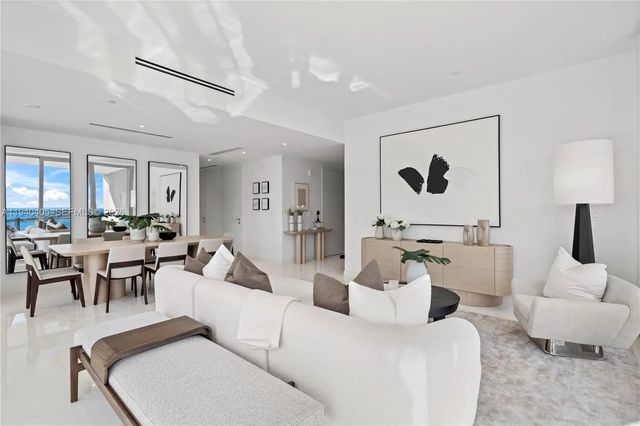 4 of 34 - 300 Biscayne Blvd Way #3407, Miami, FL