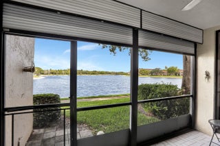 Photo of Listing #R11152444