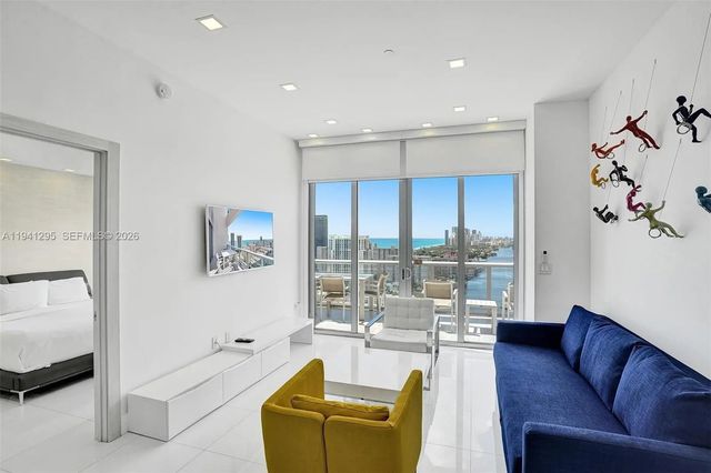 2600 E Hallandale Beach Boulevard #t3303, Hallandale Beach