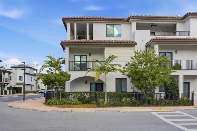 3 of 78 - 4250 Nw 83rd Avenue, Doral, FL